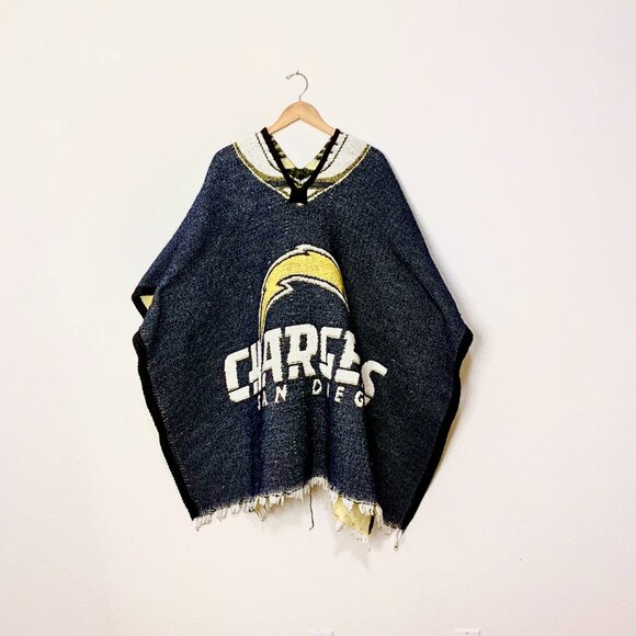 NFL San Diego Chargers Poncho - Picture 1 of 4